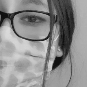 Meet your Posher, Jasmine